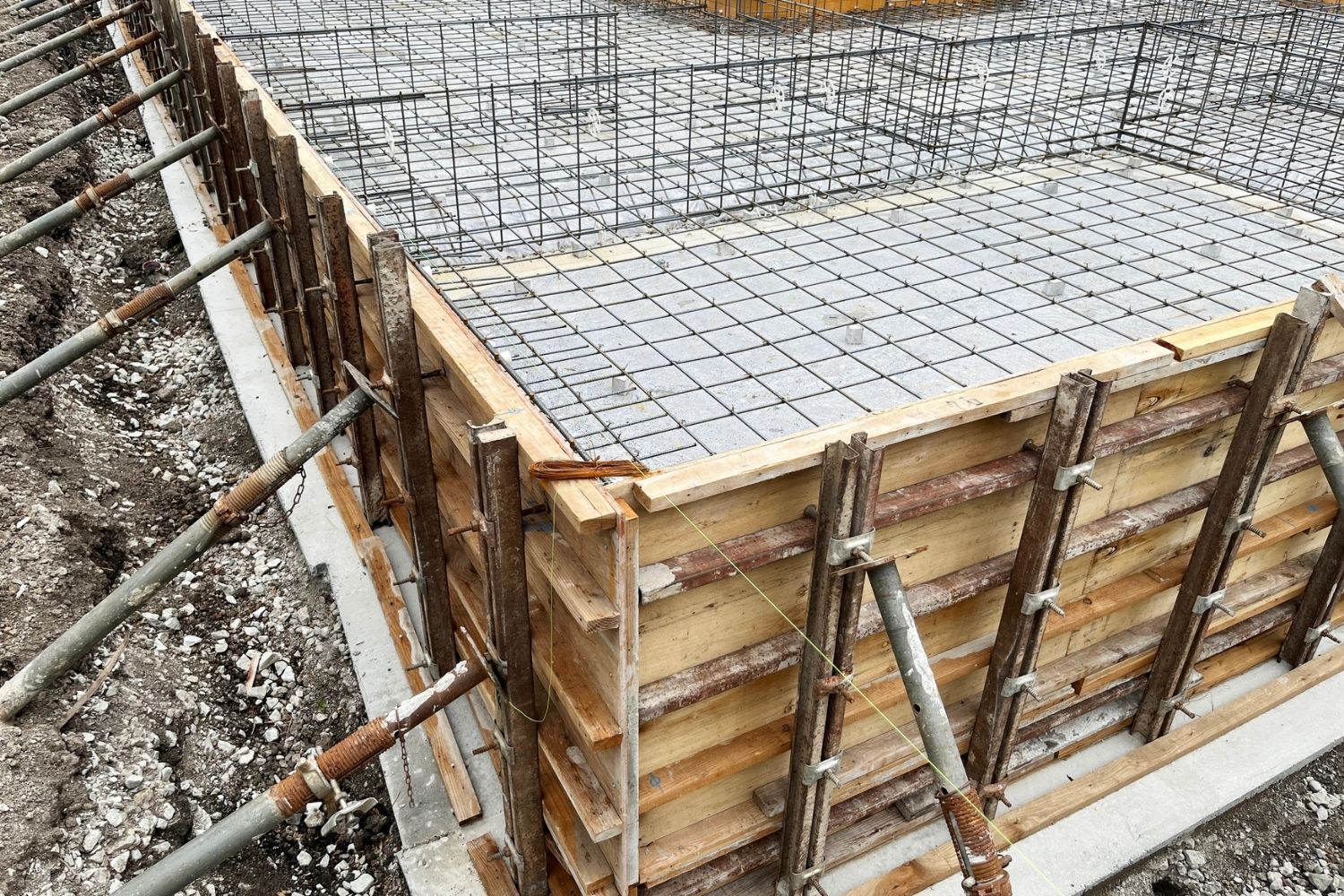 Footing vs Foundation: What's the Difference?