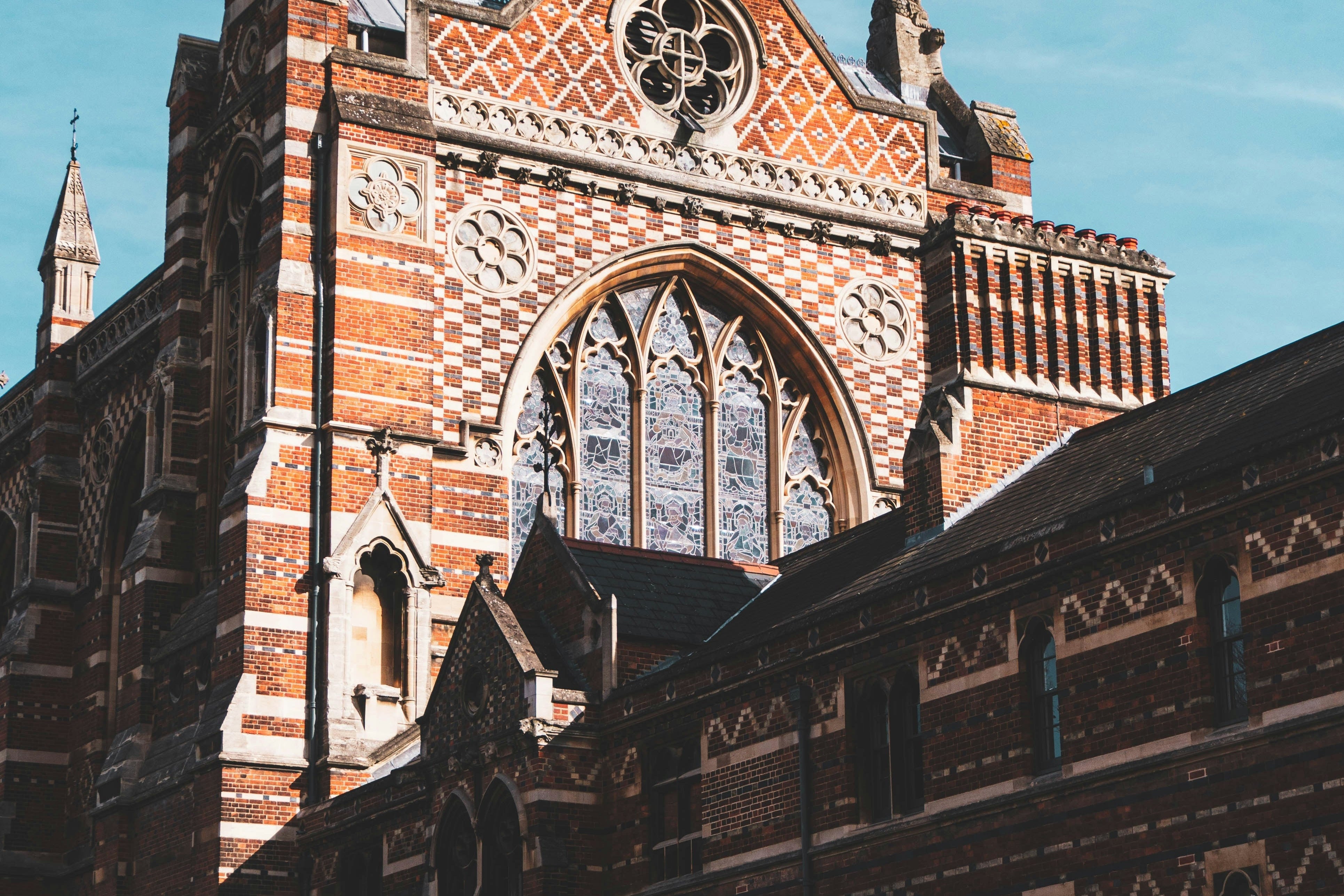 Victorian Architecture and Famous Buildings: Iconic Landmarks Around the World