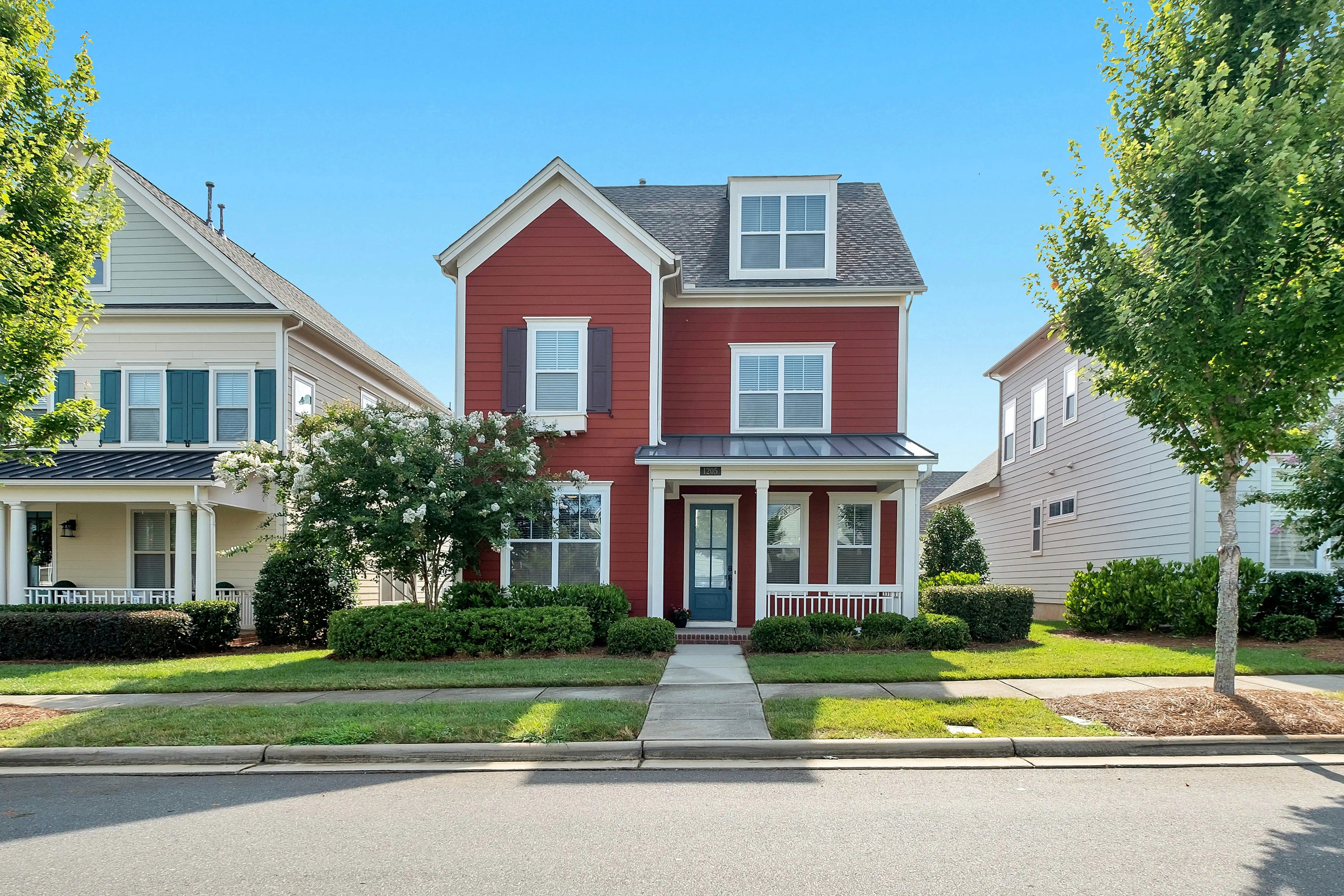 Designing Homes for Small Families: Smart Layouts, Flexible Rooms, and Storage That Works