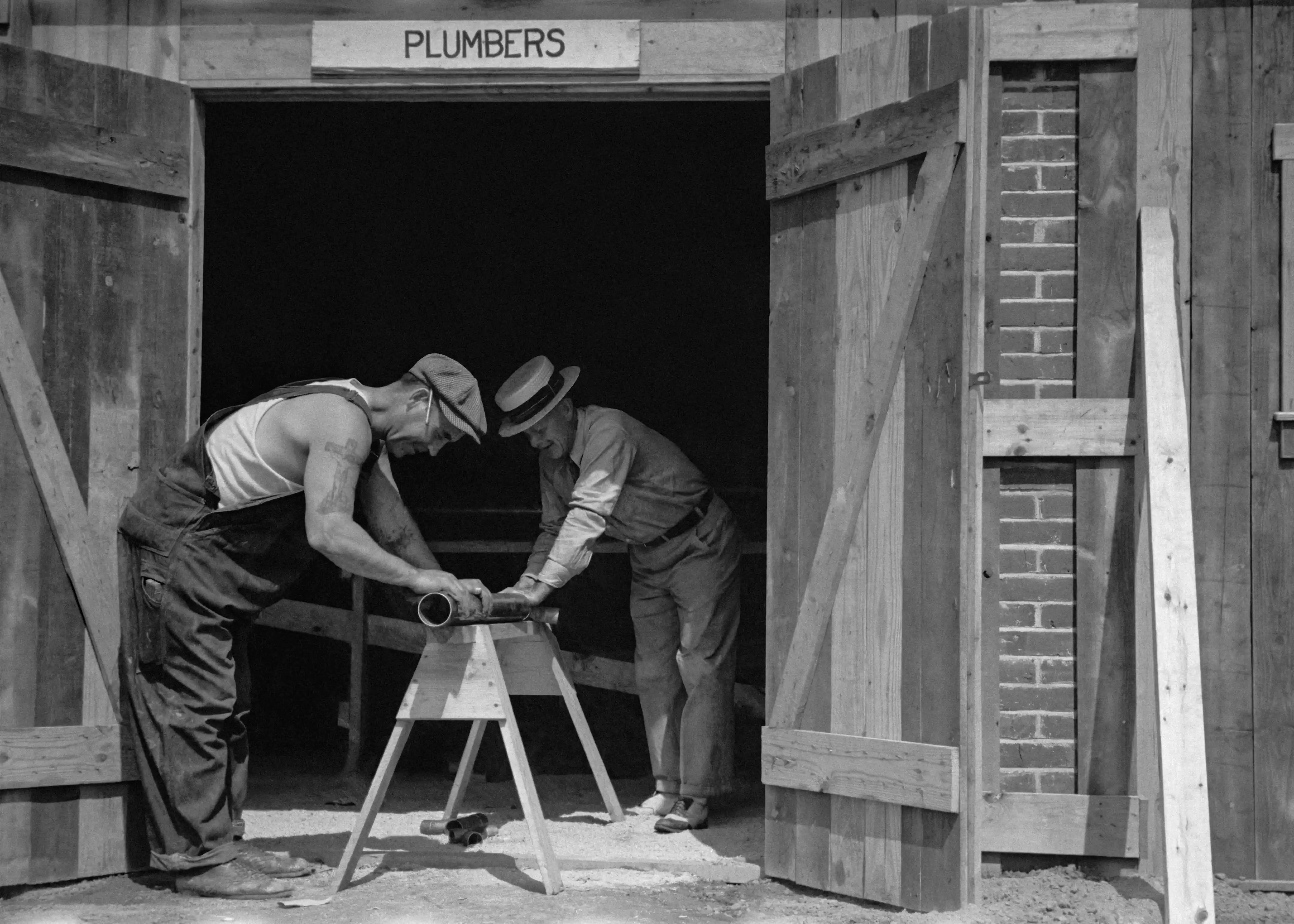 What Roles Are Essential In A Building Preservation Team? – Learn ...
